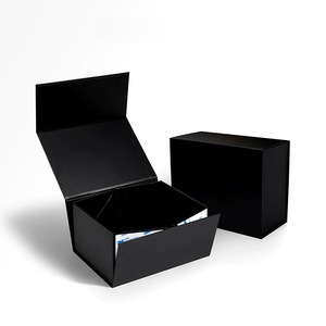 Scatola di Carta Pieghevole Pronta all'Uso, Scatola Regalo Richiudibile con Nastro Autoadesivo per Confezioni di Abbigliamento, Cosmetici e Set Regalo - Product Image 4