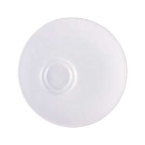 Juegos <span class=keywords><strong>de</strong></span> <span class=keywords><strong>platos</strong></span> y <span class=keywords><strong>tazas</strong></span> <span class=keywords><strong>de</strong></span> té <span class=keywords><strong>de</strong></span> cerámica blanca <span class=keywords><strong>para</strong></span> uso en restaurantes - Product Image 2