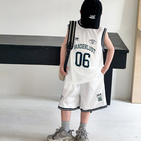 Ensemble de vêtements pour adolescent garçon 2026 – Ensemble de sport sans manches avec imprimé lettres blanches – Tenue de basketball