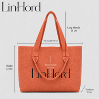 Sac à bandoulière en tricot avec longues bandoulières et poignées courtes pour les collections de marques de mode indépendantes et les tenues urbaines