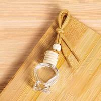 KYLIA 9ML Aroma Diffuseur Voiture Parfum Pendentif désodorisant Vide Parfum Bouteille En Verre Suspendu Voiture Diffuseur Bouteille
