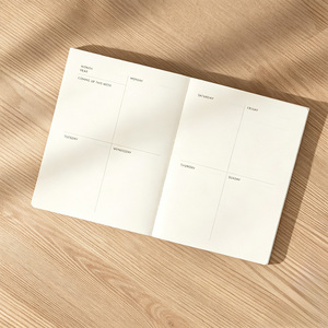 Diario della Gratitudine con Copertina in Tessuto Personalizzata, Quaderno con Ricamo Floreale e Farfalle per Mindfulness e Cura di Sé - Product Image 6