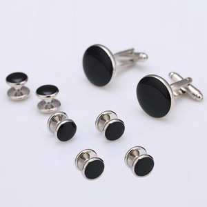Set di <span class=keywords><strong>Gemelli</strong></span> Personalizzati per <span class=keywords><strong>Camicia</strong></span> Smoking Francese, Placcati in Ottone, Rotondi con Smalto Nero, per Uomo d'Affari - Product Image 4