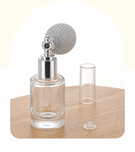 Botella de perfume vintage de 10 ml, de vidrio transparente, recargable, con atomizador y bomba de aire para cosméticos. - Product Image 5