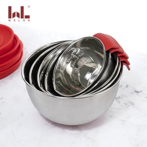 201 bols mélangeurs en acier inoxydable 18-26cm avec couvercle rouge et poignée bol à <span class=keywords><strong>salade</strong></span> rond de style européen moderne avec fond en silicone - Product Image 2