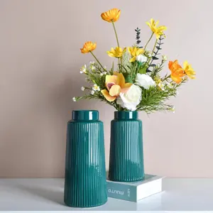 Vendita calda bianco rosa blu vasi di fiori in ceramica per centro di nozze pezzo striscia vaso in ceramica strutturato per la decorazione domestica