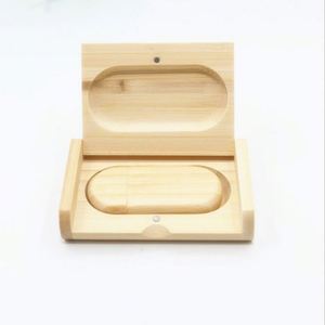 Clé USB 2.0 en bambou pivotante, nouveau design élégant, pleine capacité, avec boîte cadeau en bois - Product Image 3