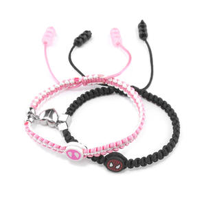 Yongyi 2024 nueva pulsera de amor de arcilla polimérica mujer <span class=keywords><strong>Spiderman</strong></span> color tejido puro hecho a mano pareja cuerda de mano - Product Image 4