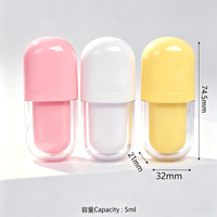 Tube de brillant à lèvres vide en forme de capsule, corps transparent, applicateur Doe Foot, 5 ml, emballage cosmétique, vente en gros, logo personnalisé