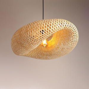 Paralume in Bambù Intrecciato Artigianale <span class=keywords><strong>Lampadario</strong></span> in Vimini Illuminazione Interna all'Ingrosso per Casa <span class=keywords><strong>Camera</strong></span> <span class=keywords><strong>da</strong></span> <span class=keywords><strong>Letto</strong></span> Sala <span class=keywords><strong>da</strong></span> Pranzo Decorativa - Product Image 1