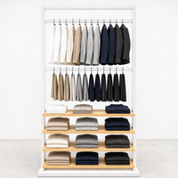 Portant à vêtements double niveau en fer noir avec 4 étagères en bois pour chemises et pantalons – Usage commercial
