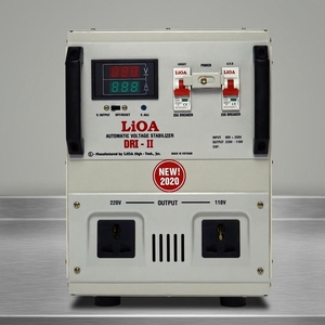 Stabilisateur de tension automatique monophasé LiOA DRI 10000 II 10KVA avec affichage numérique et large plage de tension d'entrée - Product Image 1