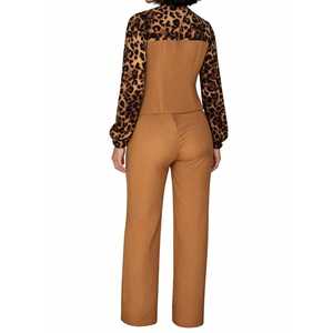 เสื้อเชิ้ตและกางเกงลายเสือดาวสำหรับผู้หญิง ชุดลำลอง 2 ชิ้น สไตล์แฟชั่น ขายดีประจำฤดูใบไม้ร่วง - Product Image 6