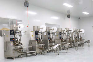 Tisana Floreale Rinfrescante per il Sollievo Mestruale con Zenzero, Giuggiolo e Fiori di Rosa - Bustine di Tè Energizzante per la Salute (150g) in Confezione - Product Image 5