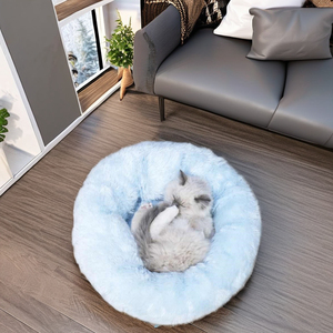 Nido para mascotas de felpa suave y cálido de lujo personalizable, camas para perros lavables, características impermeables, criadero colorido, gatos, fieltro para gatos - Product Image 1