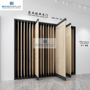 Exhibidor de Pie con Marco Metálico Personalizado, con Ranura Extraíble para Uso en Ventanas, Diseño Convencional con Asa - Product Image 3