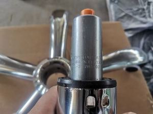 Échantillon gratuit Chaise de direction ergonomique moderne pivotante Mobilier de maison et de bureau tissu Maille réglable <span class=keywords><strong>Pas</strong></span> <span class=keywords><strong>cher</strong></span> Home Executive - Product Image 5