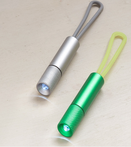 Keychain nhôm khuyến mãi New Mini <span class=keywords><strong>Loop</strong></span> khuyến mại <span class=keywords><strong>Led</strong></span> đèn pin Torch ánh sáng với với silicon Dây đeo - Product Image 6