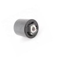 Pièces automobiles Accessoires de voiture Système de suspension de voiture Douille de bras de commande inférieur avant pour X3 E83 2.0i 2.0d 3.0d OE 31103412781