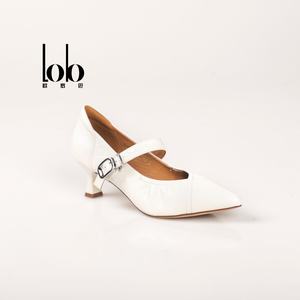 รองเท้าส้นสูงทรงหัวแหลมสไตล์เกาหลี ฤดูใบไม้ผลิ 2026 ดีไซน์หรูหราแบบมืออาชีพ นุ่มสบาย - Product Image 4