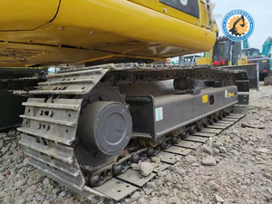 Excavadora Pequeña Komatsu PC70-8 Usada de Alto Rendimiento con Movimiento Suave y Gran Potencia - Product Image 5