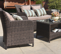 Günstiger Preis Modernes Langlebiges Outdoor-Garten-Rattan-Sofa Wasserdichtes Hof-Freizeitsofa 4-teilig Modular für Gastronomie und Hotelnutzung