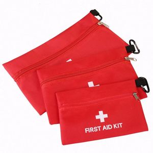 กระเป๋าเครื่องสำอางแบบมีซิปพร้อมคลิปคาราไบเนอร์สำหรับเดินทาง พิมพ์โลโก้ตามสั่ง ขายส่ง ราคาโปรโมชั่น - Product Image 3