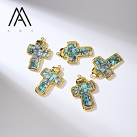 Pendentif croix en mosaïque de coquille d'ormeau plaqué or naturel, incrustation de coquillages irisés, collier porte-bonheur spirituel chrétien