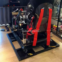 Simulateur de course automobile à mouvement dynamique 6 DOF, équipement d'arcade de réalité virtuelle à 3 écrans, en aluminium et silicone pour intérieur