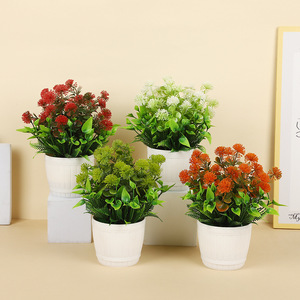 Planta Artificial en Maceta de 18x22cm, Color Blanco Rojizo, Rojo, Naranja y Verde, Hecha a Mano, Decoración para Hogar y Oficina - Product Image 1