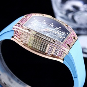 Top Luxury Men's Moissanite Inlaid Watch Sapphire <b>Mirror</b> Rubber Strap Designer Watch Wholesale - Product Image 5