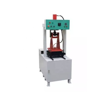 Máquina Automática Hidráulica para Moldear Ruedas y Orugas - Product Image 2