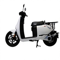 Vente en gros Moto électrique à moteur moyeu 2500W 5500W, batterie lithium 73V 58Ah, autonomie 150km, avec grand porte-bagages arrière, scooter de livraison