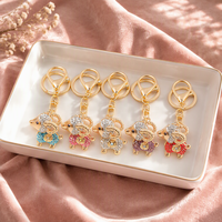 Adorable porte-clés 3D en alliage de zinc avec strass étincelants, breloque chèvre ou breloque mouton pour sac à dos, accessoires de décoration quotidienne