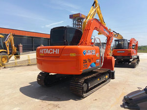Excavatrices Hitachi ZX70 d'occasion de haute qualité, en excellent état, disponibles à Shanghai, capacité de la benne de 10 tonnes et 0,5 m³. - Product Image 2