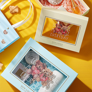 Factory Custom folding soap packaging kraft paper box with window cosmetic candle packing gift box