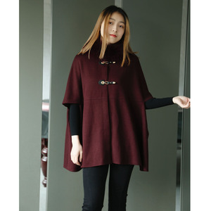 Meilleur prix d'usine taille unique femmes col en fourrure de renard <span class=keywords><strong>Cape</strong></span> en laine mélangée <span class=keywords><strong>Cape</strong></span> <span class=keywords><strong>manteau</strong></span> avec col en fourrure hiver tissé moelleux châle en fourrure de renard - Product Image 4