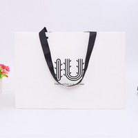 Sacs de shopping de luxe en papier revêtu blanc, pour sous-vêtements, de marque réutilisable, personnalisés, robustes, 50 pièces