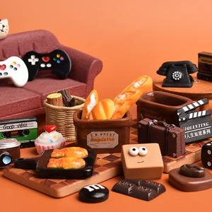 Mini-aliments décoratifs, accessoires de bijoux en résine DIY, jouets rétro, petits ornements, aimants de réfrigérateur - Product Image 2