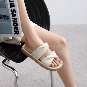 Se Aceptan Diseños OEM y ODM, Sandalias Planas de Verano para Mujer, Modernas, Ligeras, Cómodas, de Tacón Alto, Tipo Chanclas - Product Image 3