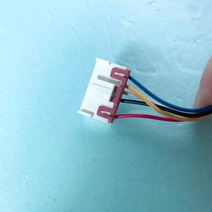 Motor de Ventilador Chigo D-280-25-8N de 25W DC Inverter para Aire Acondicionado Exterior, Cinco Cables, 850 rpm, IP44 - Product Image 2