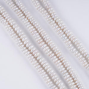 Perles de bouton en perles d'eau douce naturelles de 14-16 mm en gros, perles baroques en chaîne avec trou central, perles en vrac en forme de bouton - Product Image 1