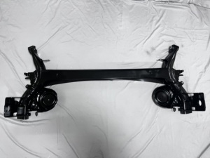 Subchâssis arrière d'essieu pour Ford KA 2008-2018 et Fiat 500, référence 51895550, directement de l'usine - Product Image 3