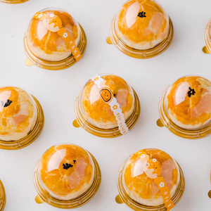 Confezioni Individuali per Pasticceria con Tuorlo d'Uovo, Vassoi in Plastica Personalizzati per Mini Dolci con Coperchio a Cupola Usa e Getta, Scatole per Dessert all'Ingrosso - Product Image 1