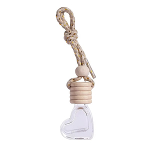 Ambientador de aire para coche, botella de Perfume colgante, difusor de fragancia recargable para coche, botella de vidrio vacía en forma de corazón - Product Image 6