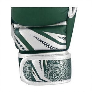 Green PU Boxing Headgear With <b>White</b> <b>Lace</b>-Up Closure And Silver Patterned Wrist Strap For Adults Martial Arts Training - Product Image 3