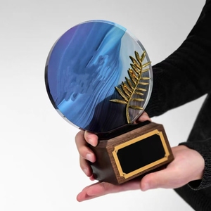 Placa <span class=keywords><strong>de</strong></span> Cristal Circular Personalizada con Impresión UV a Todo Color, Trofeo <span class=keywords><strong>de</strong></span> Premio con Base <span class=keywords><strong>de</strong></span> Madera y Baño <span class=keywords><strong>de</strong></span> <span class=keywords><strong>Oro</strong></span>, Marca DIAOCAI, Modelo D72, para TV y Cine - Product Image 4