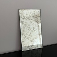 Feuilles de miroir décoratives de style vintage direct d'usine de la Chine panneaux de verre de miroir antique pour la décoration murale de bar d'hôtel à la maison