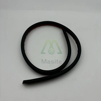 Bande d'étanchéité latérale de coffre arrière économique 1729714-00-B 1729713-00-B pour Tesla Model 3 Model Y