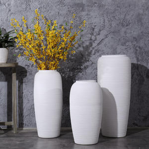 Vase en céramique de sol en grès blanc de Jingdezhen avec un style simple Art déco Glaçure unie pour la décoration de la maison Mariage Salon - Product Image 2